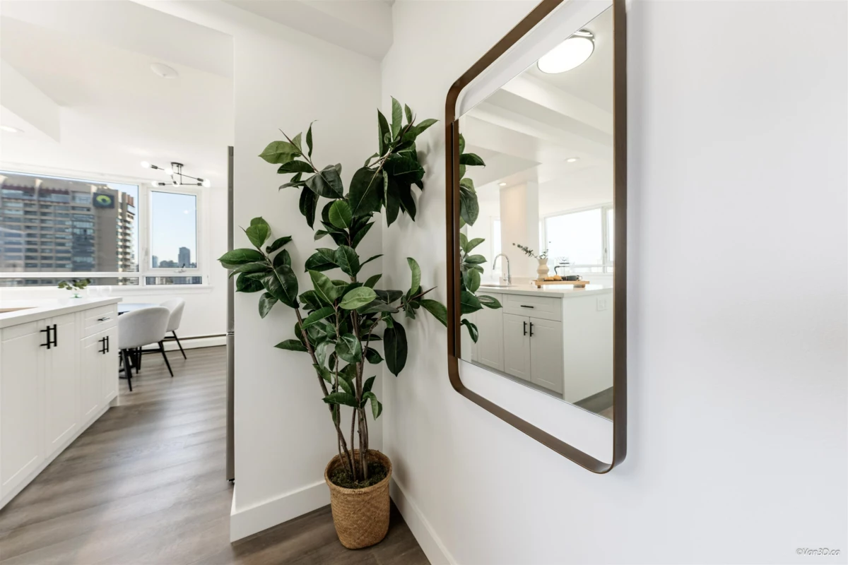 Powder Room Photo of 2407 1850 Comox Street, Vancouver, BC