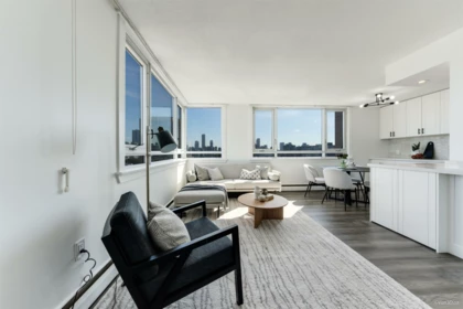 Breakfast Nook Photo of 2407 1850 Comox Street, Vancouver, BC