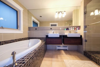 Primary Bathroom Photo of 97 Deep Dene Place, West Vancouver, BC