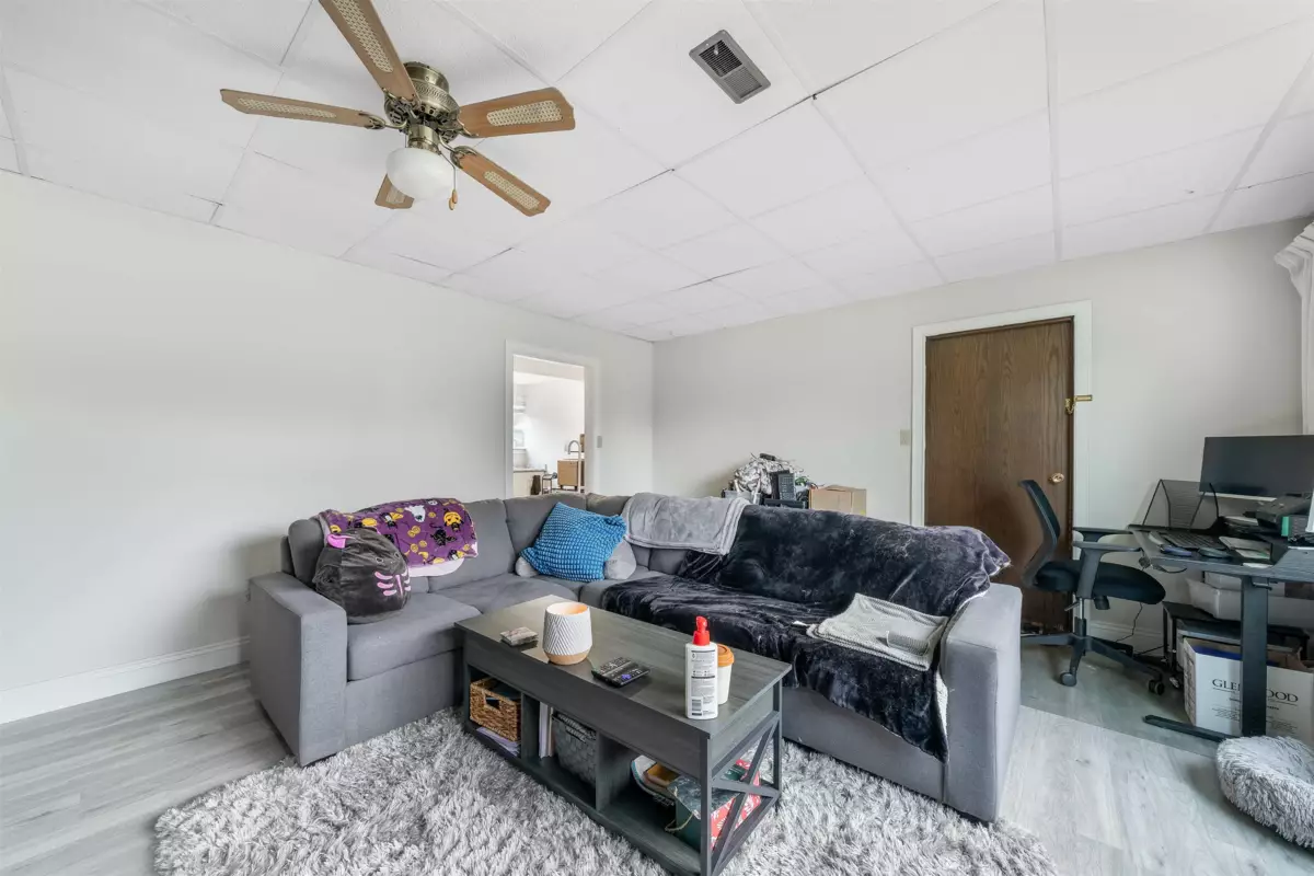 Bedroom 2 Photo of 34638 Ascott Avenue, Abbotsford, BC