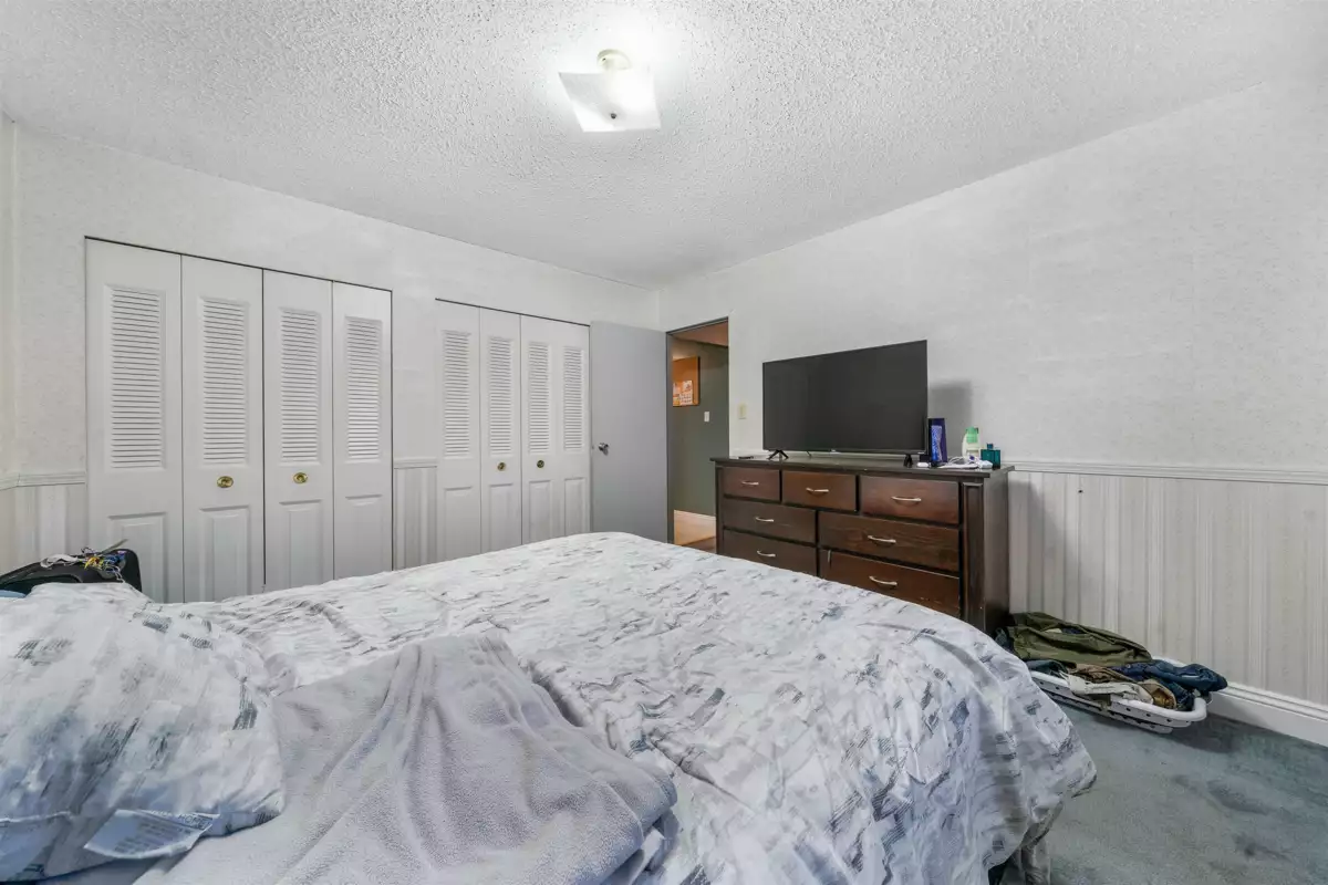 Guest Bathroom Photo of 34638 Ascott Avenue, Abbotsford, BC