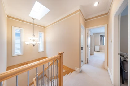 Powder Room Photo of 260 W 63rd Avenue, Vancouver, BC
