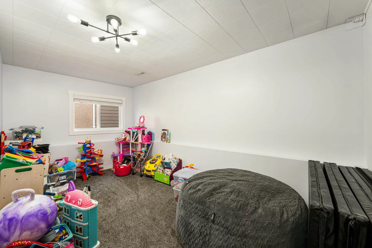 Front Yard Photo of 10107 Shamrock Drive, Chilliwack, BC