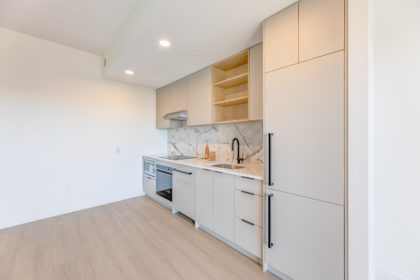 104/204 422 E 3rd Street, North Vancouver, BC