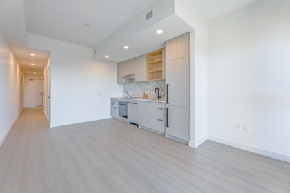 104/204 422 E 3rd Street, North Vancouver, BC