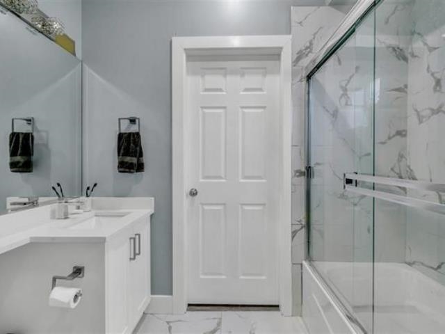 Basement Recreation Room Photo of 6550 128 Street, Surrey, BC