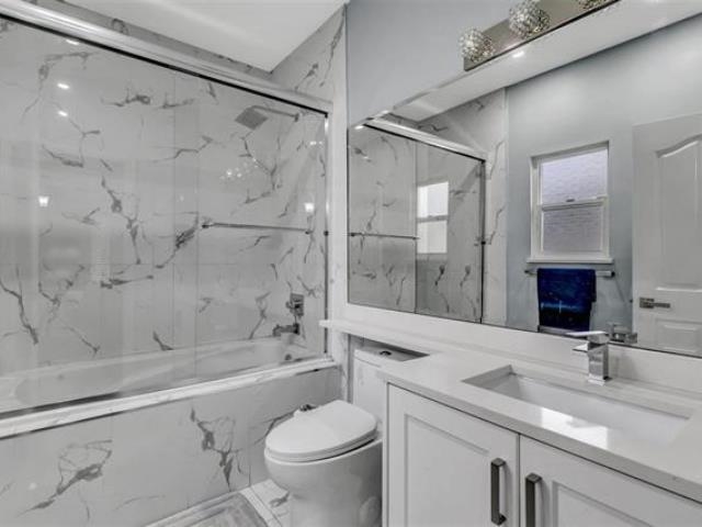 Office / Den Photo of 6550 128 Street, Surrey, BC