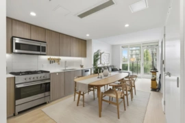 602 1401 Hunter Street, North Vancouver, BC