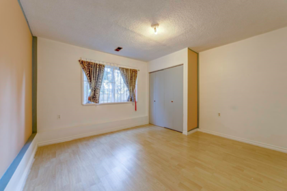 Primary Bathroom Photo of 6500 Yeats Crescent, Richmond, BC