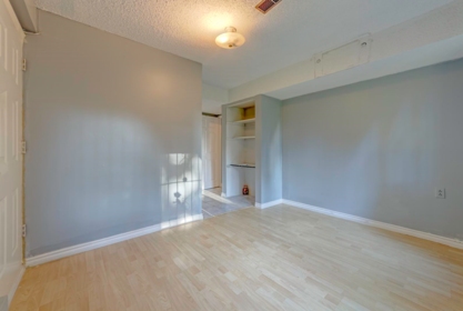 Walk-In Closet Photo of 6500 Yeats Crescent, Richmond, BC