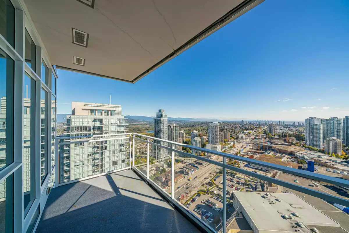 Bedroom 3 Photo of 4010 4670 Assembly Way, Burnaby, BC