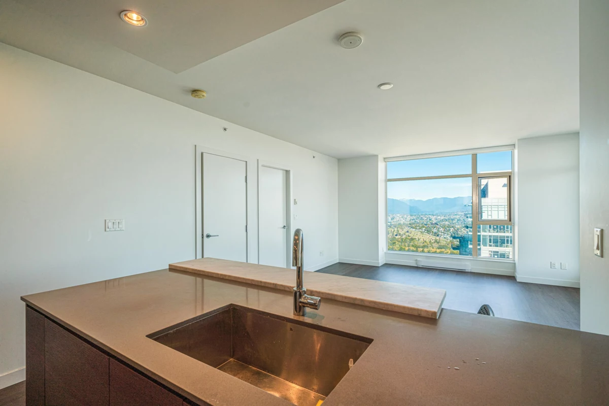 Primary Bedroom Photo of 4010 4670 Assembly Way, Burnaby, BC