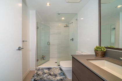 Mudroom Photo of 4010 4670 Assembly Way, Burnaby, BC