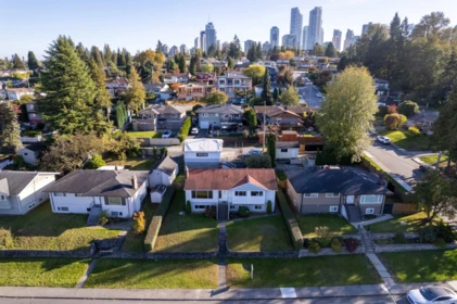 4370 Briarwood Crescent, Burnaby, BC, Burnaby — Single Family Residence for sale