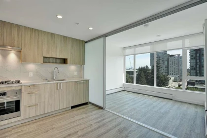 708 13350 Central Avenue, Surrey, BC, Surrey — Apartment/Condo for sale