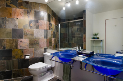 Primary Bathroom Photo of 20 Tsawwassen Beach Road, Delta, BC