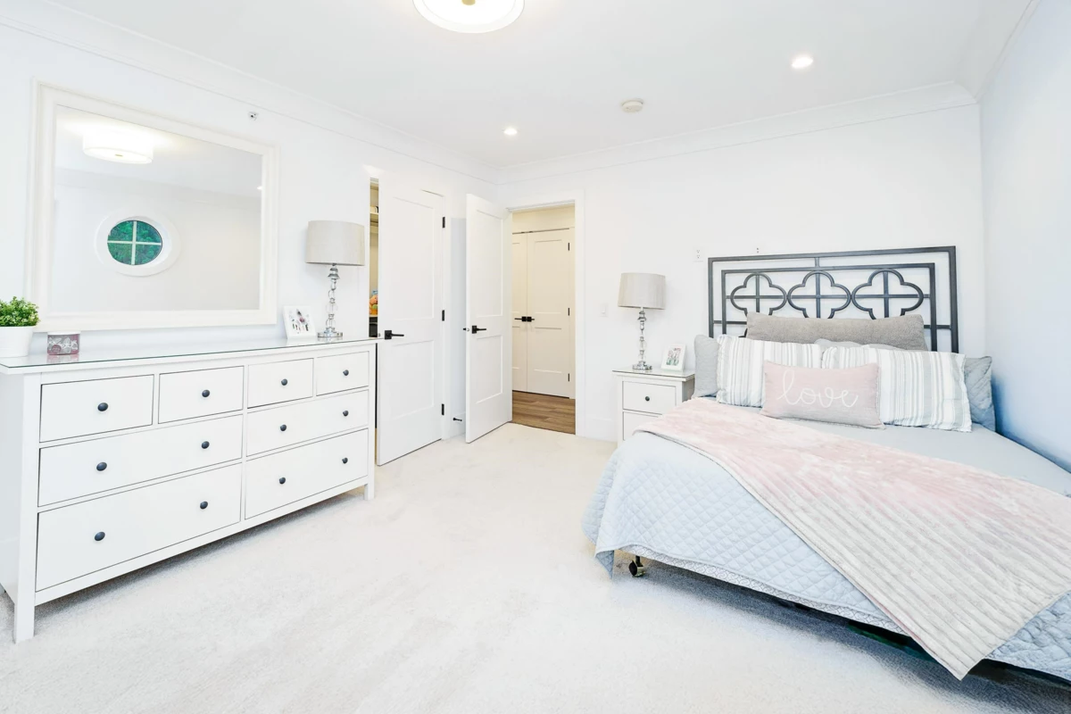 Entry Foyer Photo of 23066 135 Avenue, Maple Ridge, BC