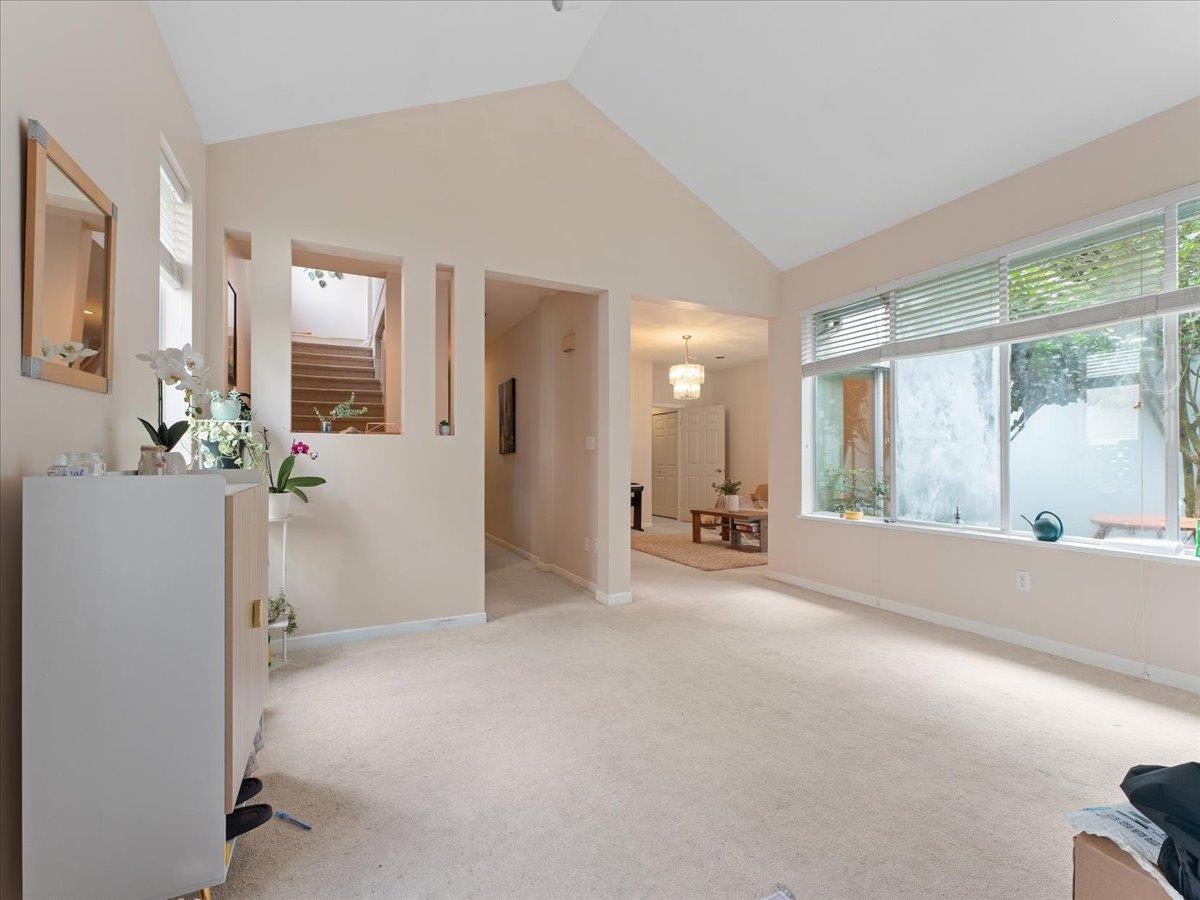 Kitchen Photo of 6288 Cambie Street, Vancouver, BC