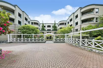305 1725 128 Street, Surrey, BC, Surrey — Apartment/Condo for sale