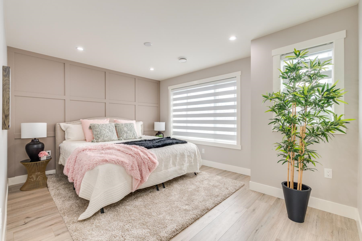 Basement Recreation Room Photo of 3427 Victoria Drive, Coquitlam, BC