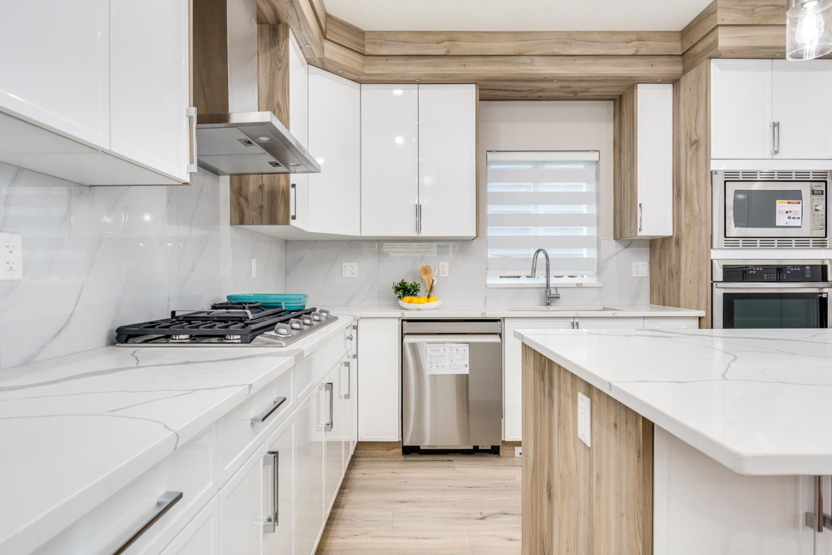 Bedroom 4 Photo of 3427 Victoria Drive, Coquitlam, BC