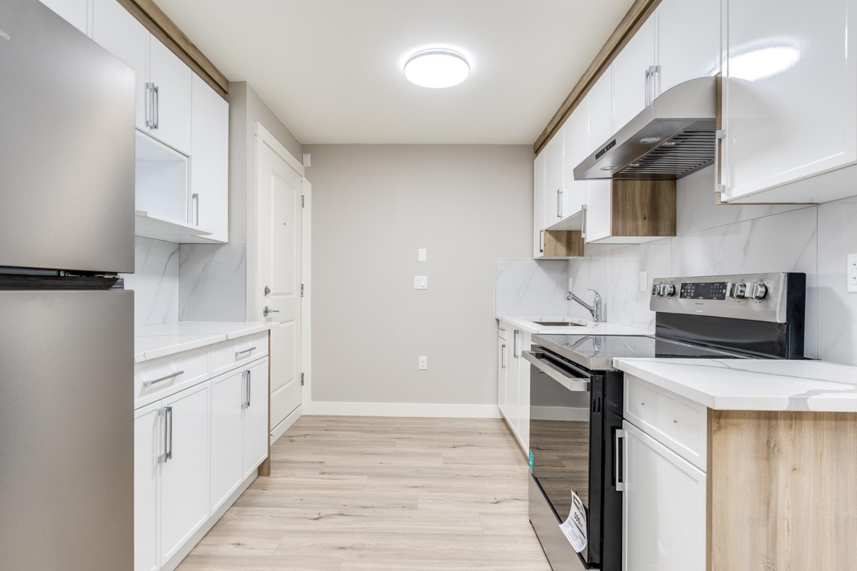 Garden / Landscaping Photo of 3427 Victoria Drive, Coquitlam, BC