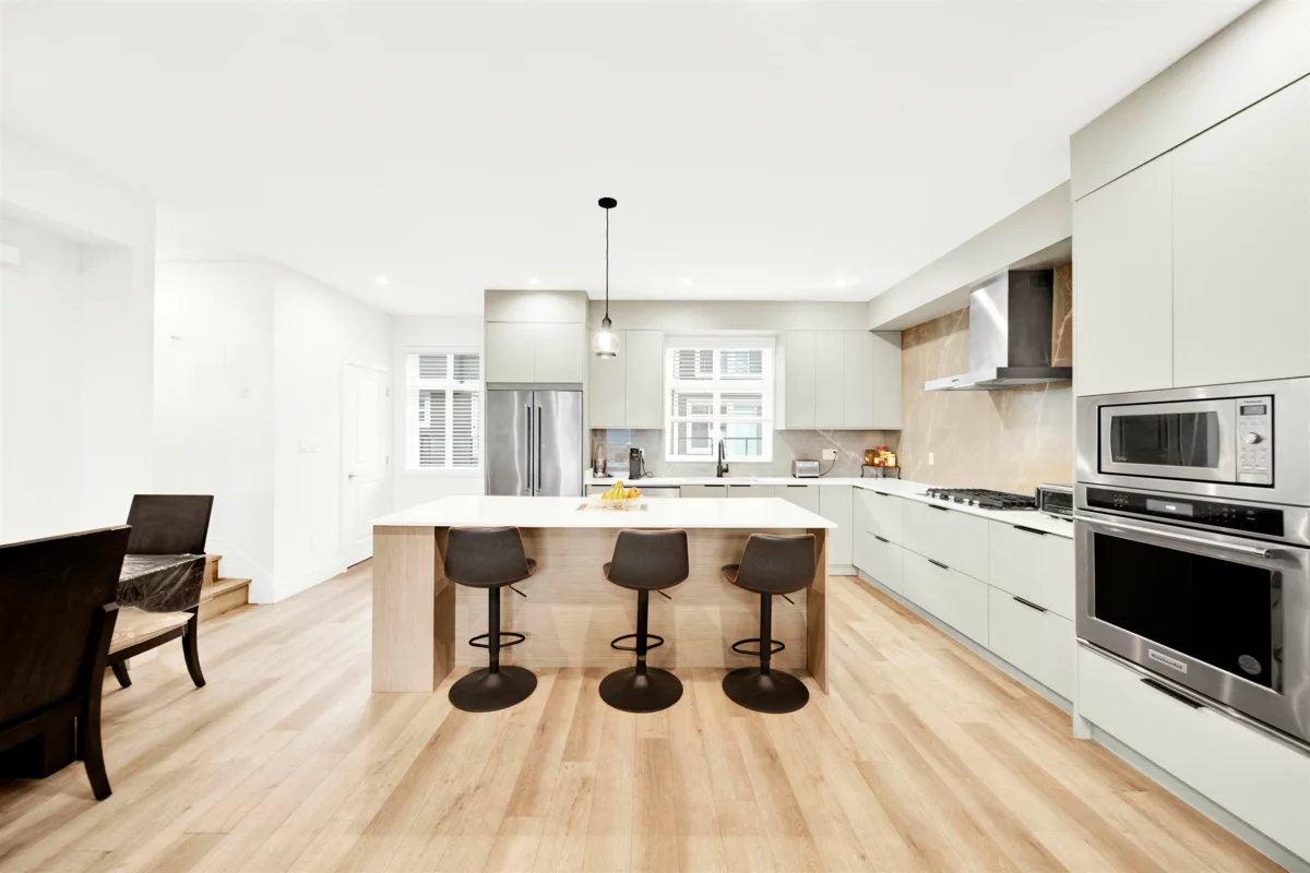 Bedroom 3 Photo of 33 10488 124 Street, Surrey, BC