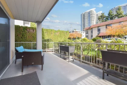 107 1459 Blackwood Street, White Rock, BC, White Rock — Apartment/Condo for sale