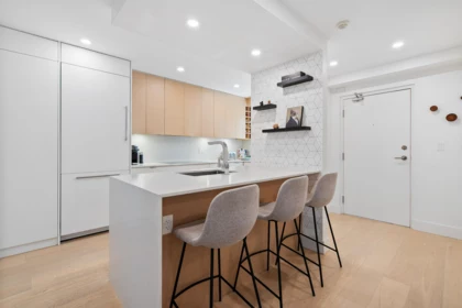 301 1350 Comox Street, Vancouver, BC, Vancouver — Apartment/Condo for sale
