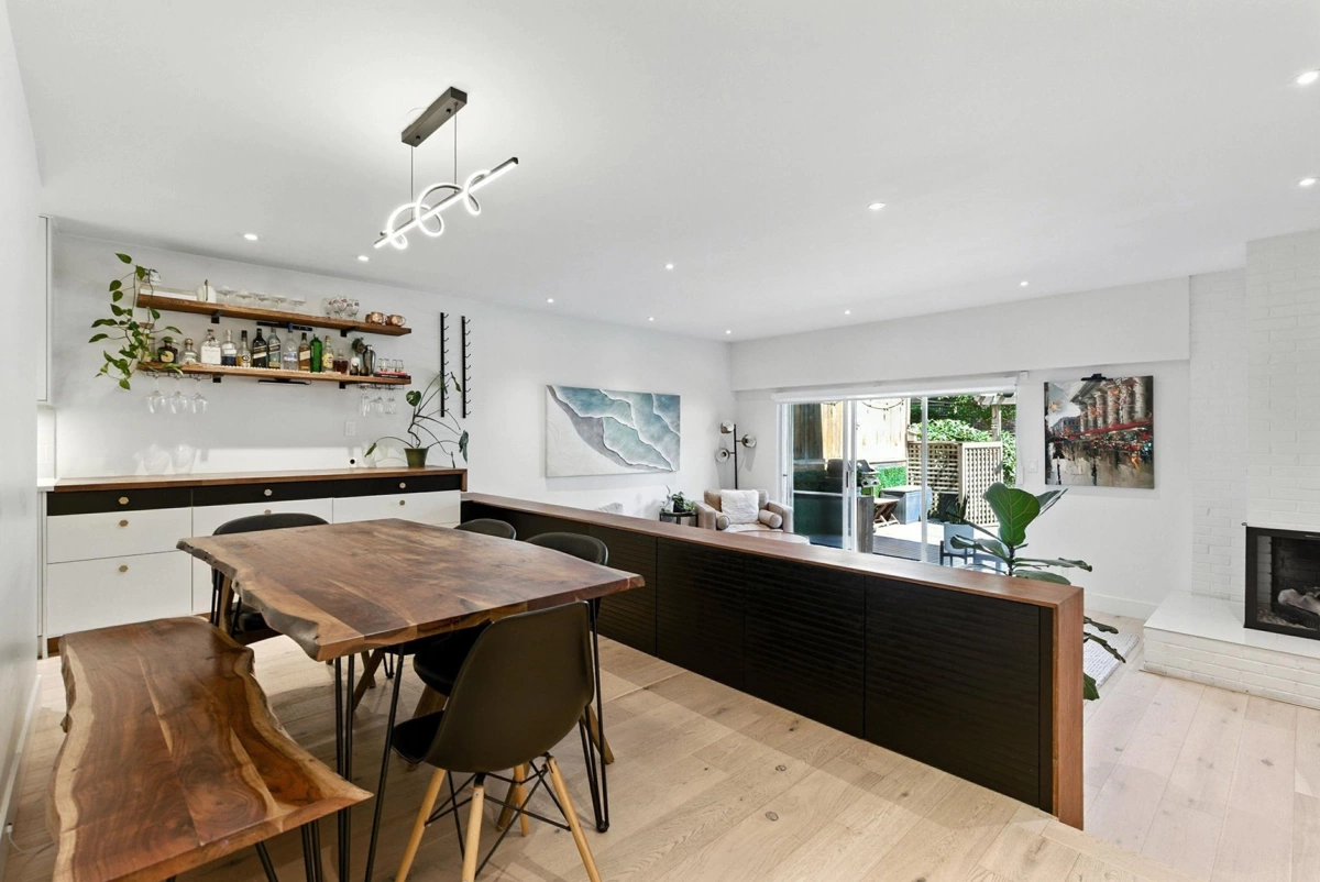 Dining Area Photo of 137 3300 Capilano Road, North Vancouver, BC