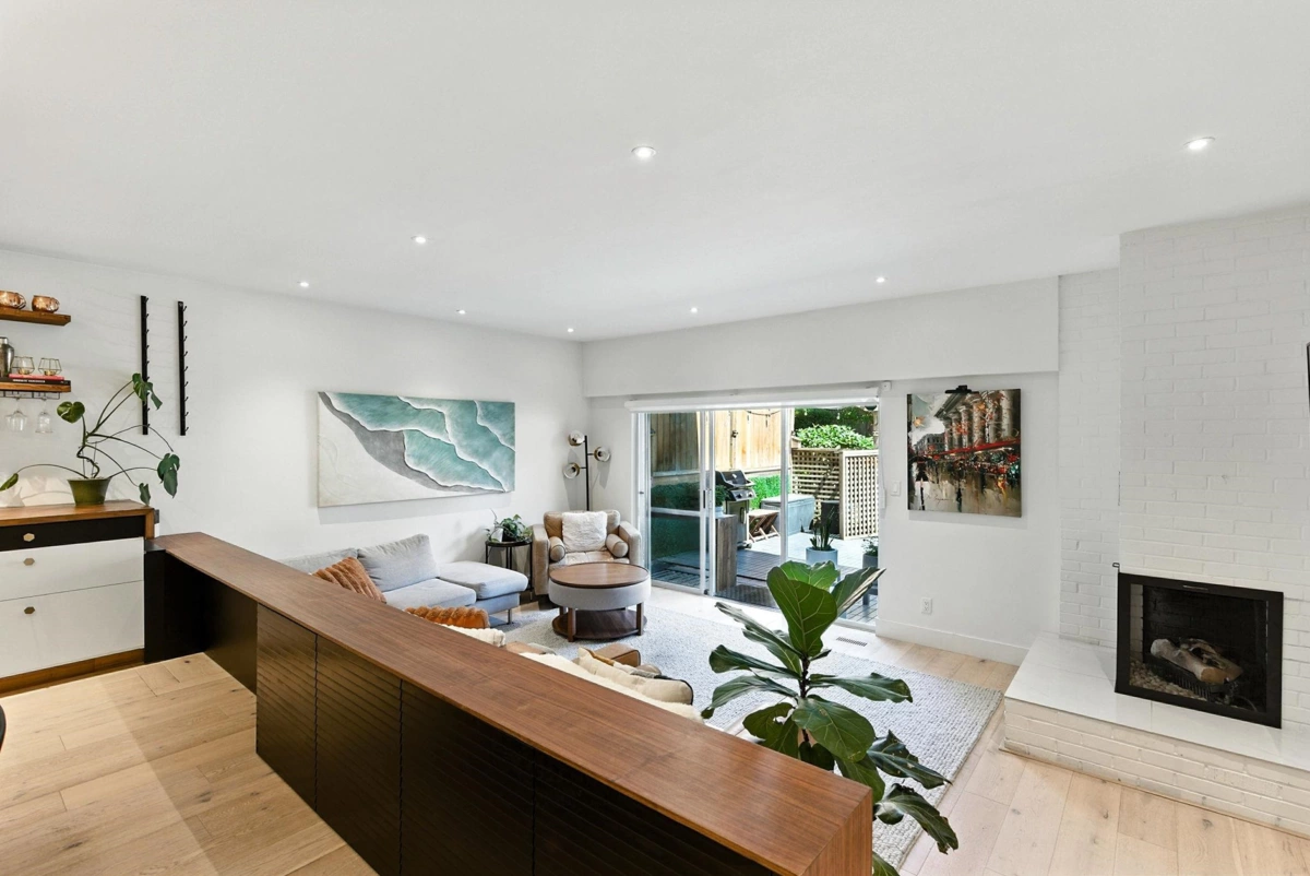 Kitchen Photo of 137 3300 Capilano Road, North Vancouver, BC