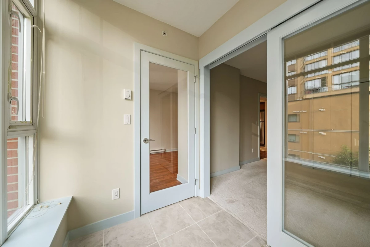 Guest Bathroom Photo of 505 1133 Homer Street, Vancouver, BC