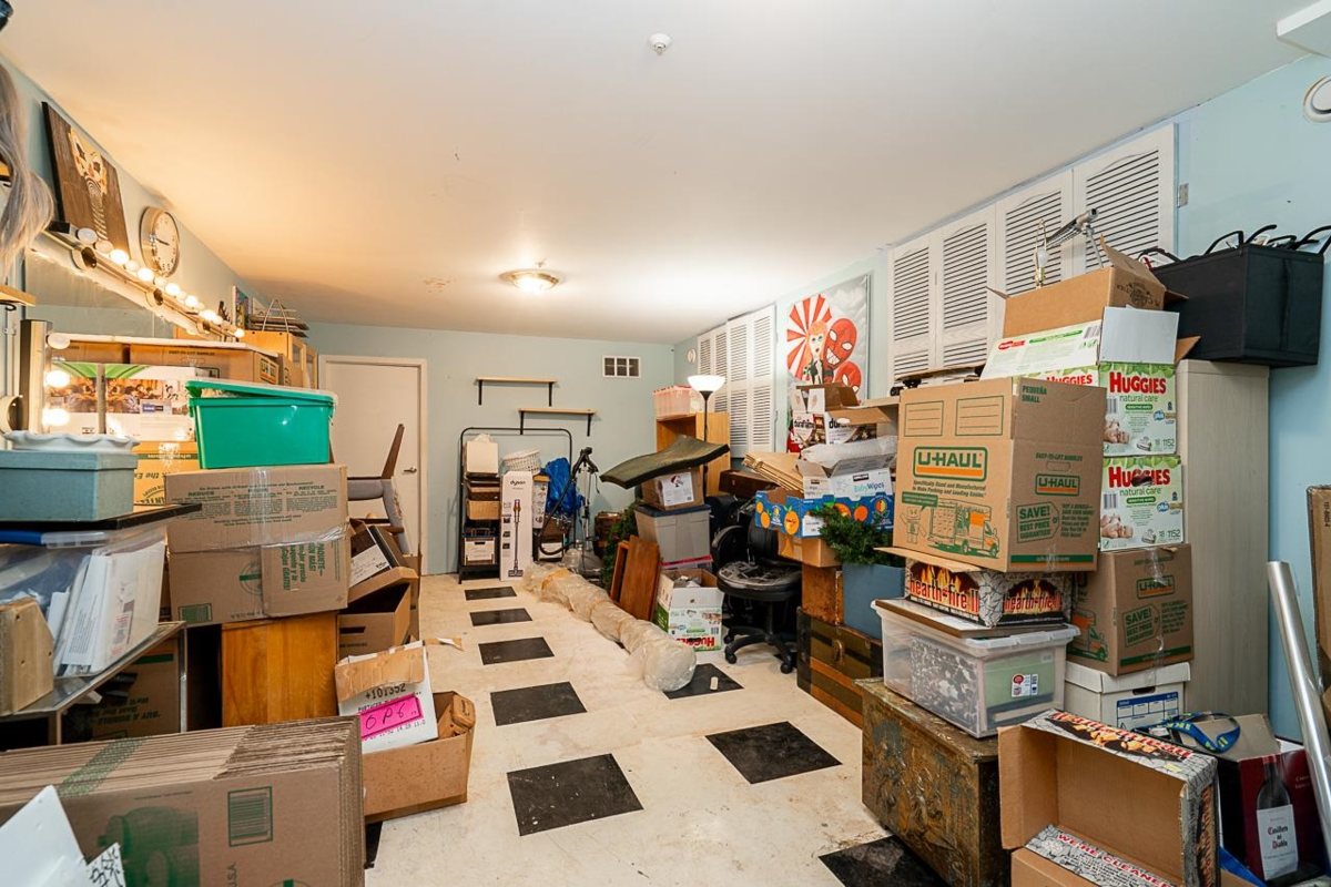 Hallway Photo of 2443 W 47th Avenue, Vancouver, BC