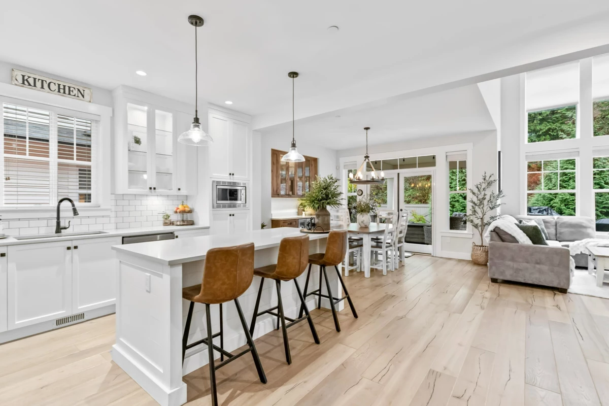 Dining Area Photo of 43360 Creekside Circle, Cultus Lake, BC