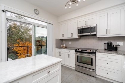 21 1299 Coast Meridian Road, Coquitlam, BC, Coquitlam — Townhouse for sale