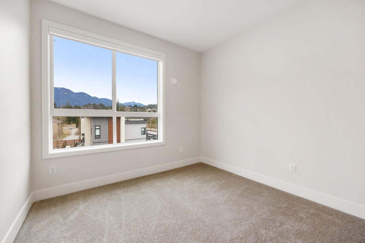Bedroom 2 Photo of 510 45505 Campus Drive, Chilliwack, BC