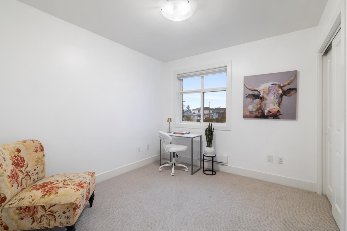 Office / Den Photo of 5837 Wales Street, Vancouver, BC