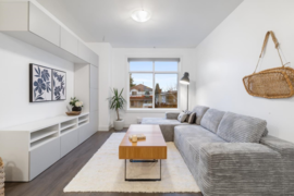 5837 Wales Street, Vancouver, BC