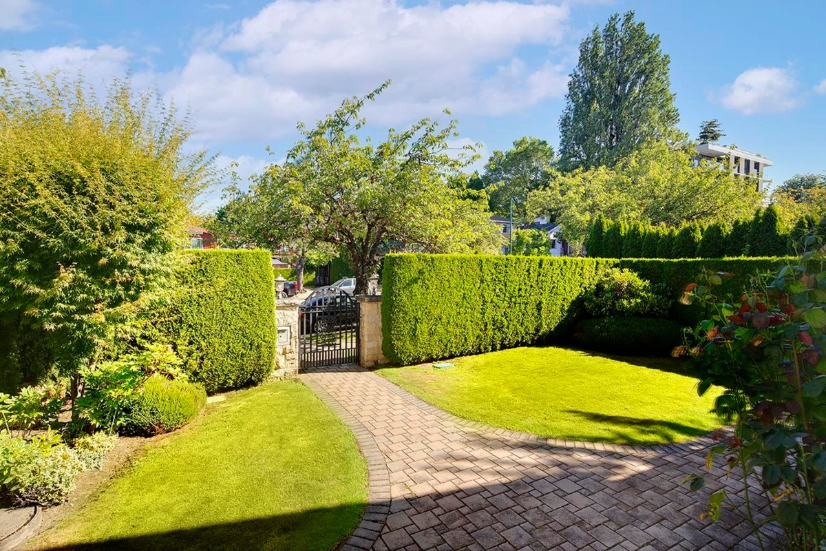 Community Amenities Photo (Clubhouse) of 2168 W 16th Avenue, Vancouver, BC