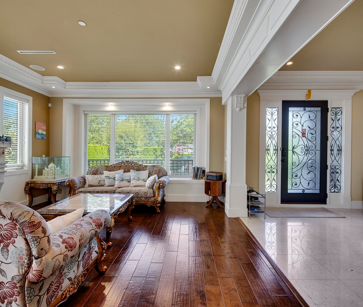 Kitchen Island Photo of 2168 W 16th Avenue, Vancouver, BC