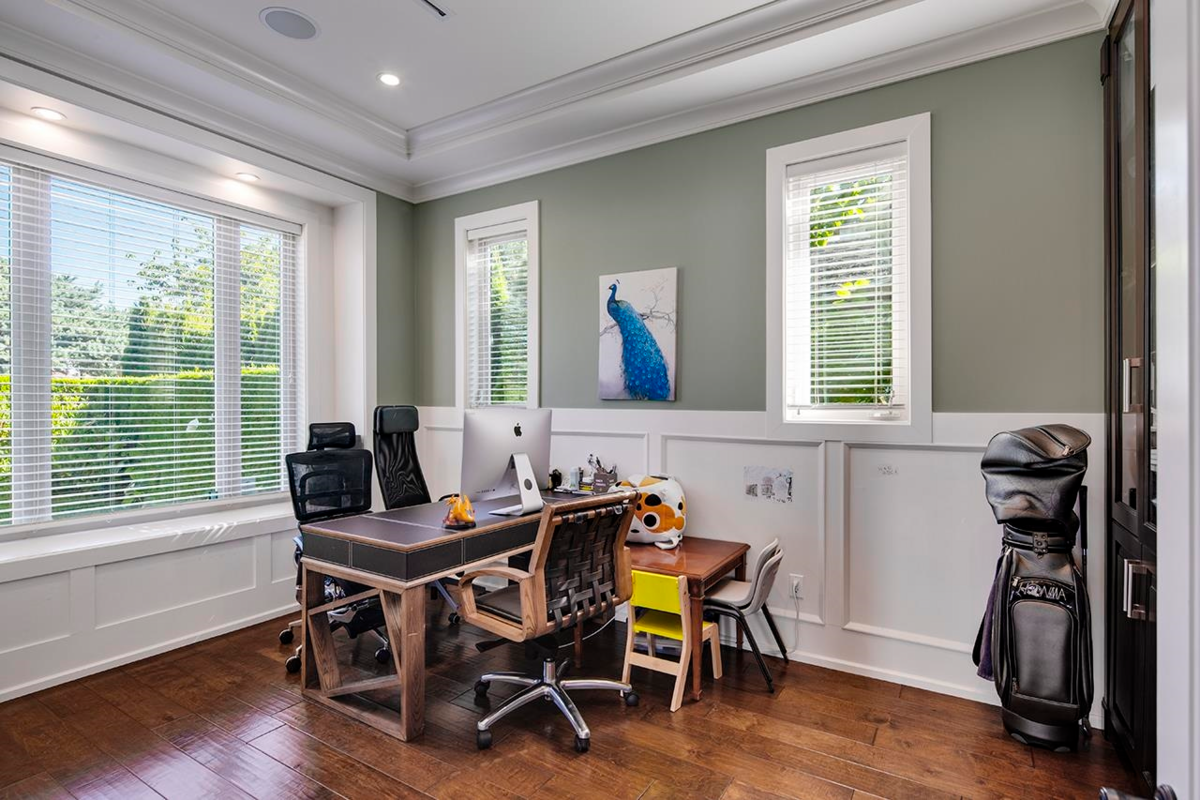 Walk-In Closet Photo of 2168 W 16th Avenue, Vancouver, BC