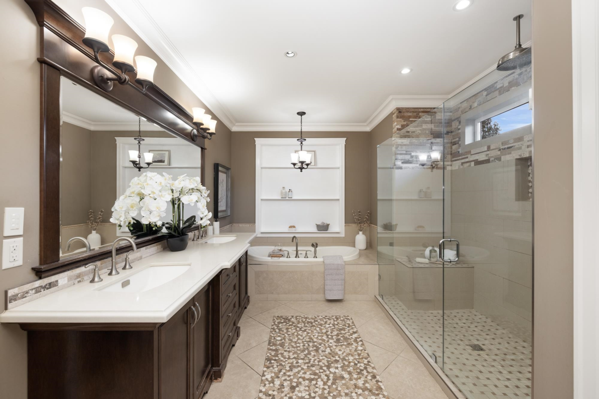 Backyard Photo of 23455 8 Avenue, Langley, BC