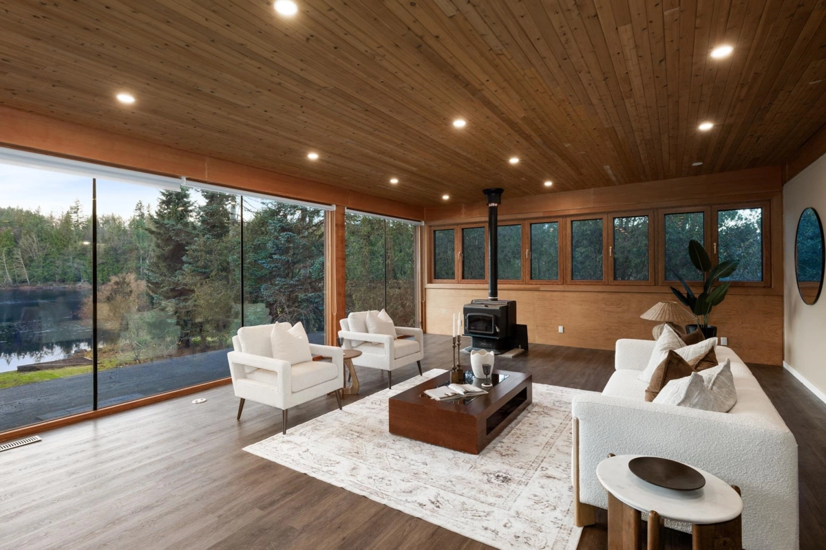 Entry Foyer Photo of 23455 8 Avenue, Langley, BC
