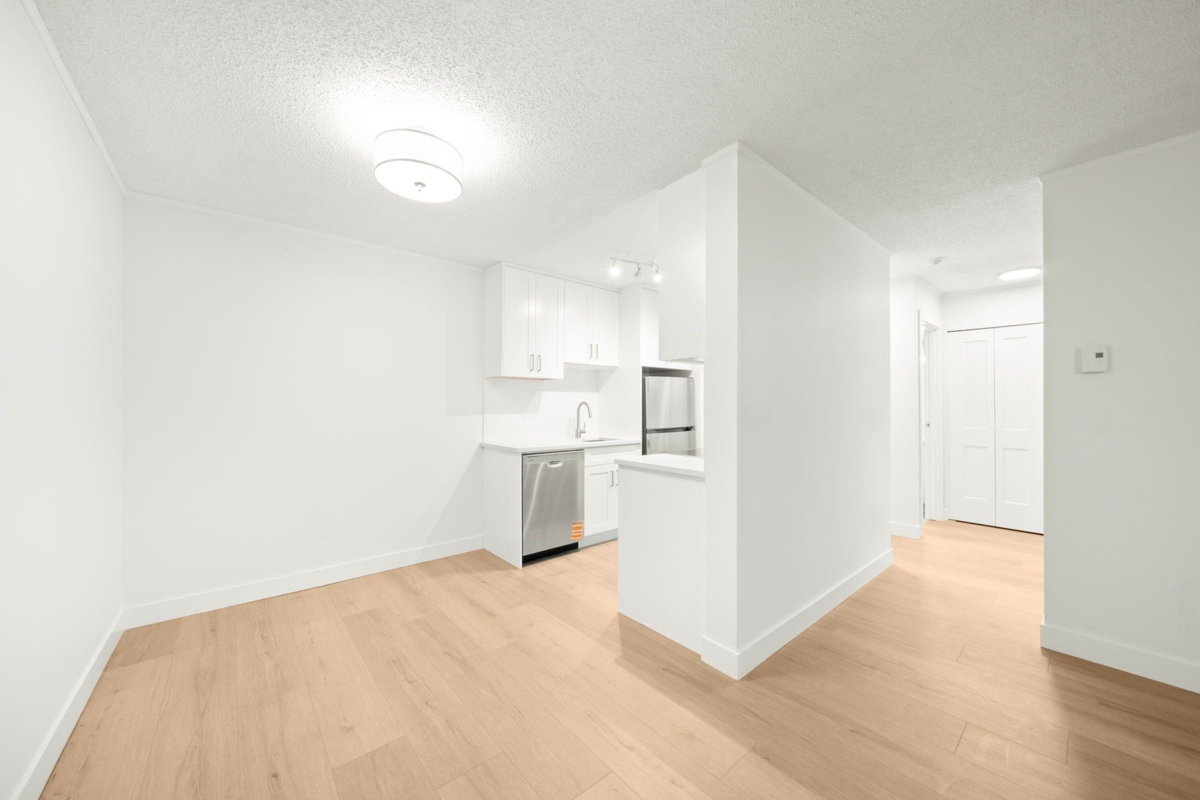 Breakfast Nook Photo of 102 7591 Moffatt Road, Richmond, BC