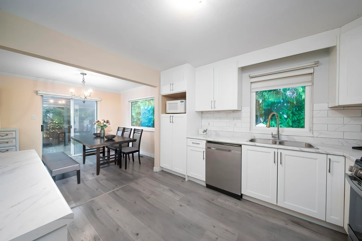 Bedroom 4 Photo of 10123 158a Street, Surrey, BC