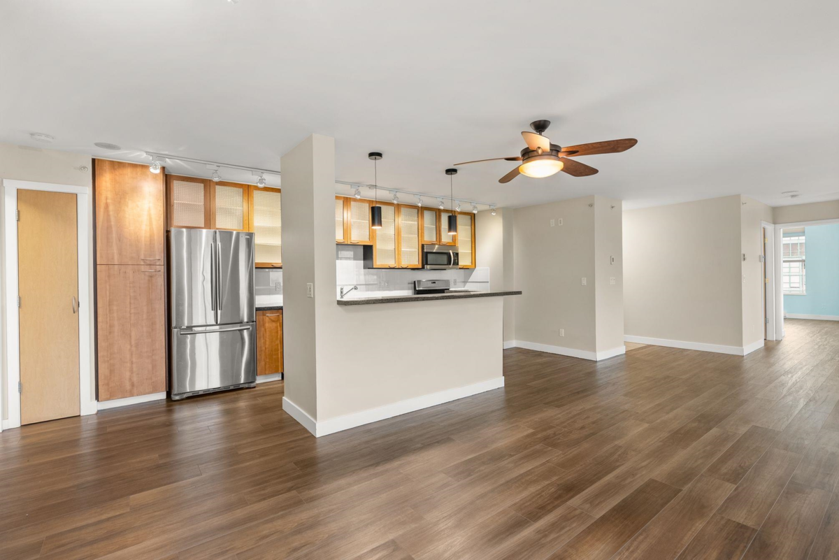 Basement Recreation Room Photo of 2901 969 Richards Street, Vancouver, BC