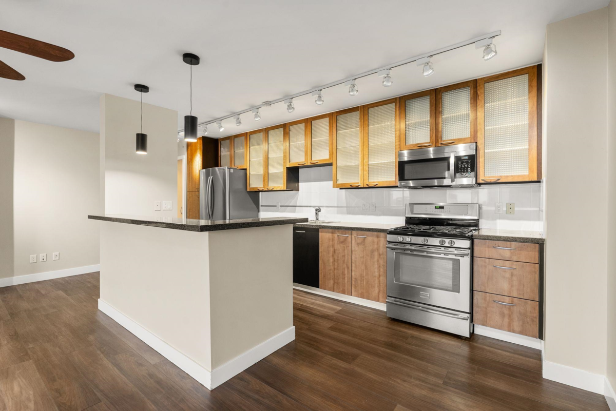 Bedroom 4 Photo of 2901 969 Richards Street, Vancouver, BC