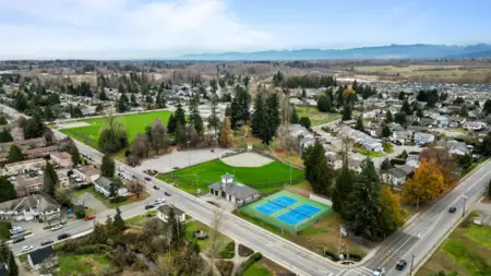 Garden / Landscaping Photo of 110 27249 Aldergrove Town Center Drive, Langley, BC