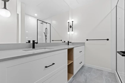 Laundry Room Photo of 110 27249 Aldergrove Town Center Drive, Langley, BC