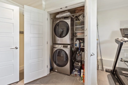 Laundry Room Photo of 14418 16a Avenue, Surrey, BC